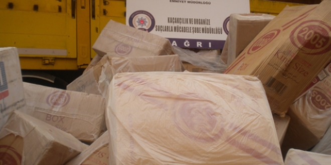 A�r�'da ka�ak sigara operasyonunda 5 zanl�dan 3'� tutukland�