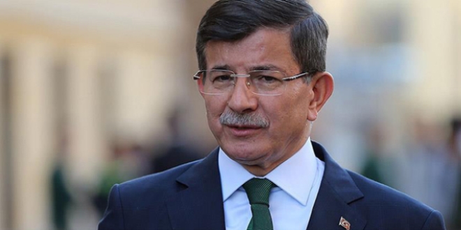 Davutoğlu: Biliniz ki şu anda, 78 milyon kardeşinizin yüreği buradadır