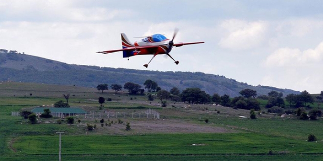 Eskişehir'de model uçak yarışları düzenlendi