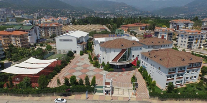 'Engelli ��renciye kay�t engeli' iddias�