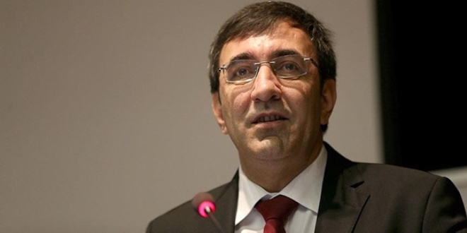 'Faizsiz finans konusunda Türkiye olarak daha hızlı gelişmeliyiz'