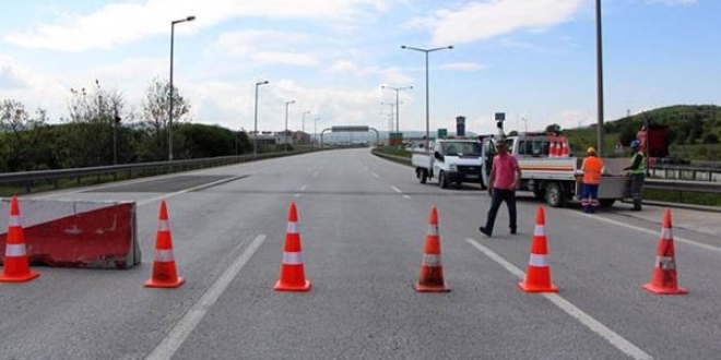 TEM'in Bolu Dağı Tüneli çıkışı ulaşıma kapatıldı