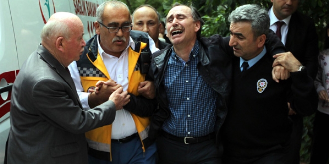 Şehit polis Gürpınar'ın baba ocağında yas var