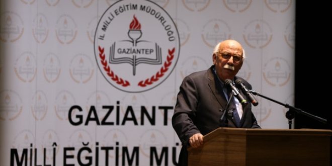 'Tarihin en çok öğretmen atayan bakan oldum'
