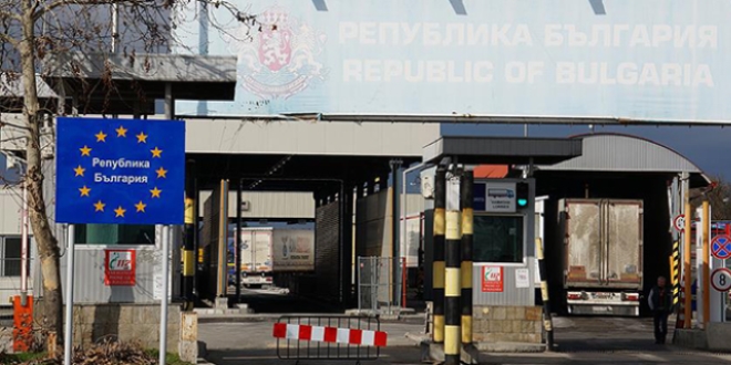 FETÖ/PDY firarisinden 'siyasi sığınmacı' oyunu