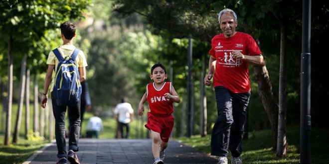 'İKM atlet'ten oğlu anısına geleneksel 'mini maraton'