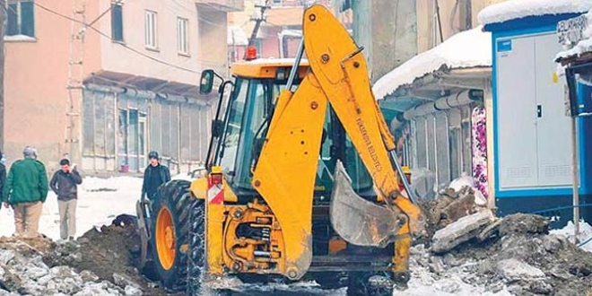 Teröre bulaşan başkana af yok