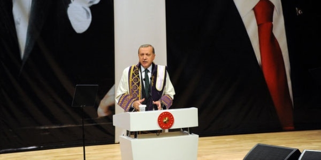 'Merkez'in rezervleri en az 150 milyar dolar olmalı'