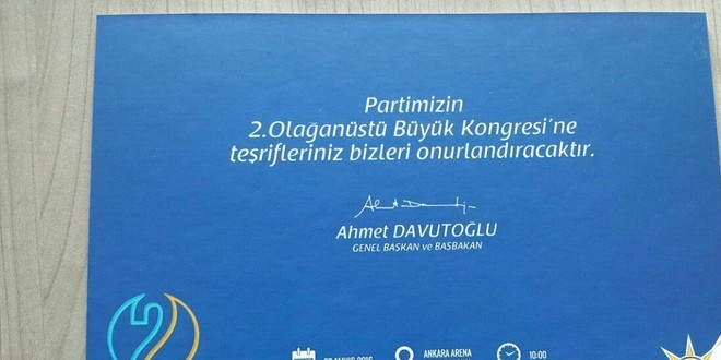 Kongre davetinde Davutoğlu imzası var