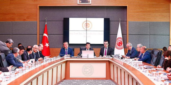 İktidar muhalefet el ele verdi, komisyon rekora koştu