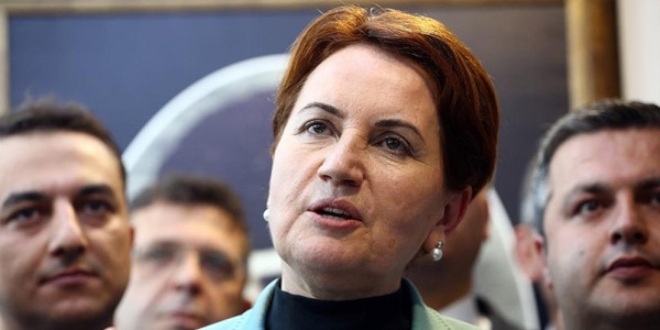 MHP'li Akşener'den Bakan Bozdağ hakkında suç duyurusu
