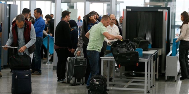 Türkiye'ye 23 milyon yolcu giriş çıkış yaptı