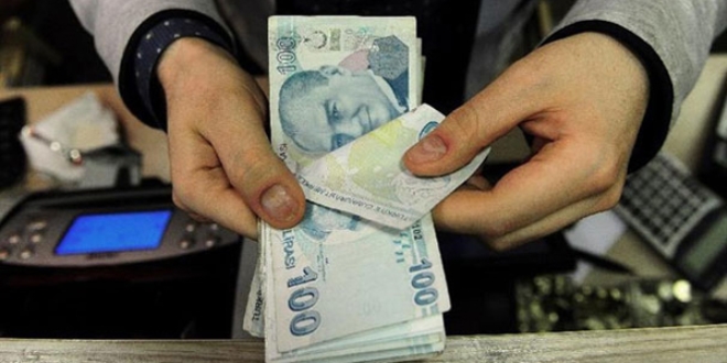 'Kayıt dışılığı yüzde 15'e indirmemiz gerekiyor'