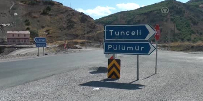 Tunceli'de 2 ilçe yolu ulaşıma kapatıldı
