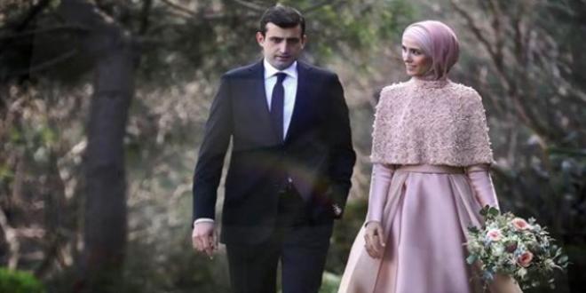 Sümeyye Erdoğan ve Selçuk Bayraktar'ın nişan fotoğrafları