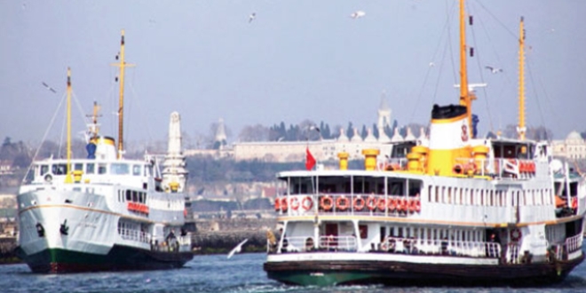 İstanbul'da deniz ulaşımının artması için 20 bin kişi imza attı