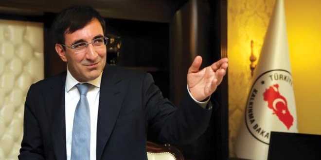 Bakan Yılmaz: Halkı adeta isyana teşvik ettiler