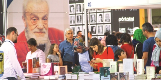 Gençlerin ilgisi edebiyat eserlerine