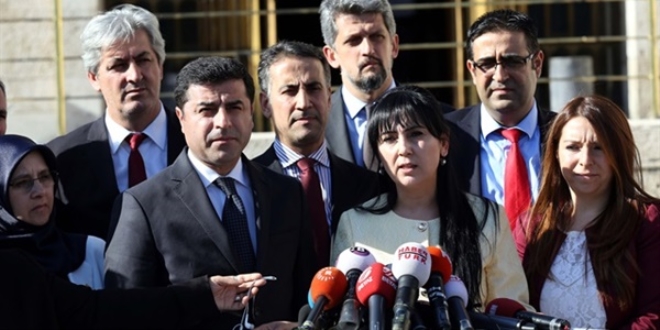 Demirtaş terörle tehdit etti