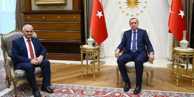 Erdoğan, hükümeti kurma görevini verdi