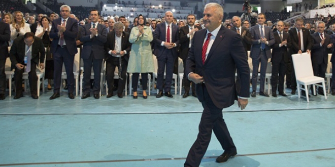 AK Parti MKYK yar�n toplanacak