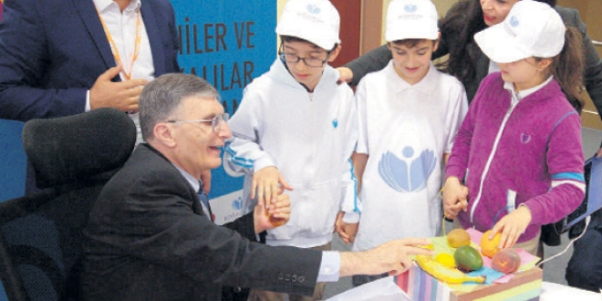 Aziz Sancar: Üstün zekaya inanmıyorum