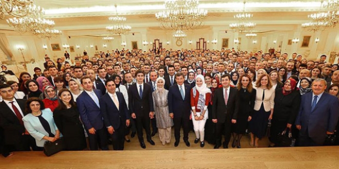 Davutoğlu'nun Başbakanlıktaki 21 ayı