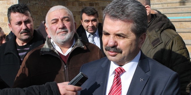 'Genel Merkez, kararı geciktirmeye çalışıyor'