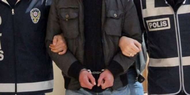 Sivas'ta paralel yapı operasyonu: 8 gözaltı