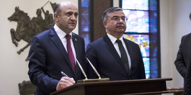 Milli Savunma Bakanlığında devir teslim