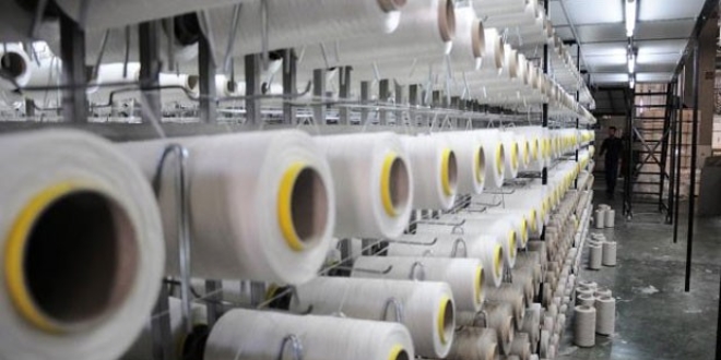 Tekstil fabrikası genç kızların umudu oldu