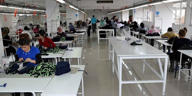 Kayıt dışı istihdam azaldı