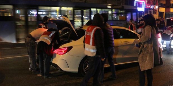 İstanbul'da 500 polisin katılımıyla huzur operasyonu