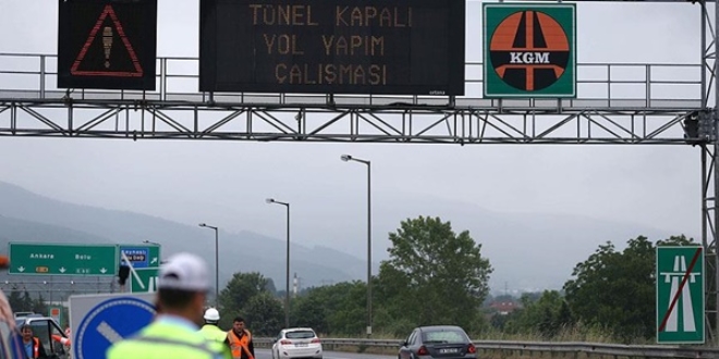 TEM Otoyolu Kaynaşlı-Abant kavşakları arası trafiğe kapatıldı