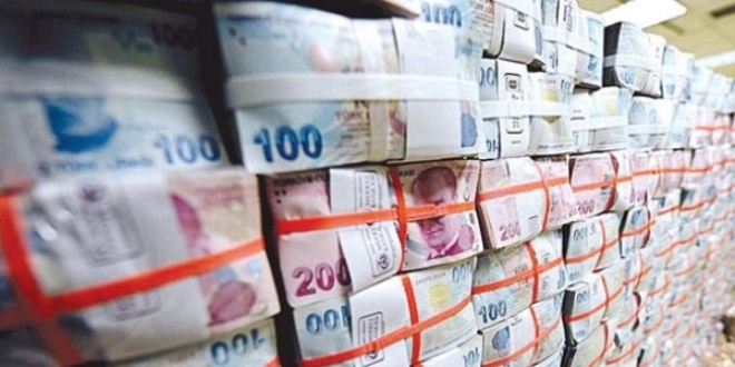 Bankacılık sektörü kredi hacmi arttı