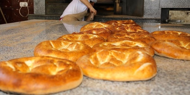 Ankara'da ramazan pidesinin fiyatı belli oldu