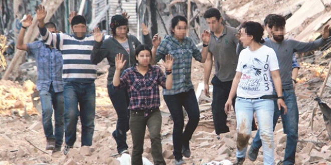 Nusaybin'de teslim olan 24 terörist tutuklandı