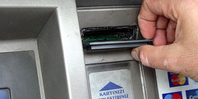 235 kişinin kart bilgilerini ele geçiren 3 zanlı tutuklandı