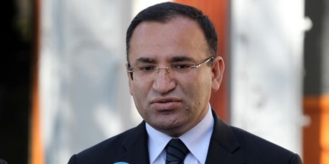 'Büyük çarpıtma ve algı operasyonu'