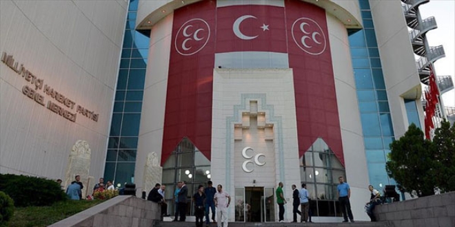 MHP'li 17 il başkanı disiplin kuruluna sevk edildi