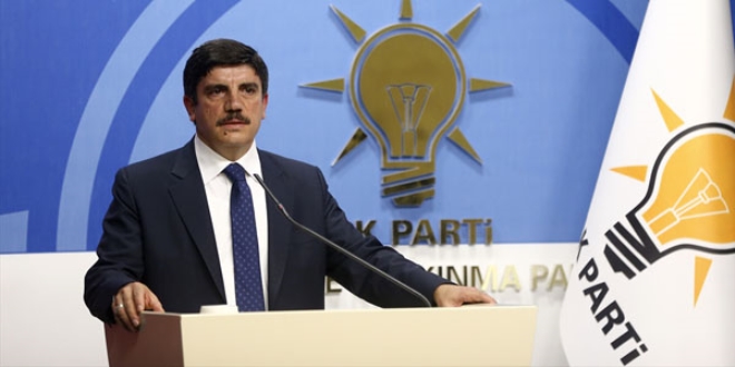 'Anayasa çalışmalarında yeni görevlendirmeler yapılacak'
