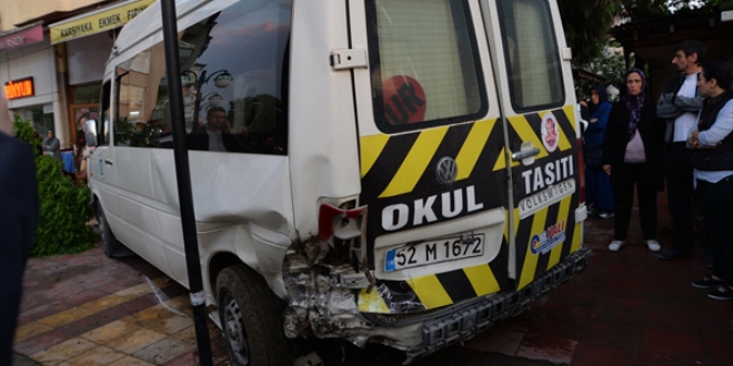 Ordu'da zincirleme trafik kazas�: 11 yaral�