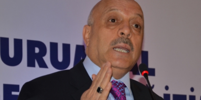 'Meslek liselerinin geride kaldığı bir sistemimiz var'