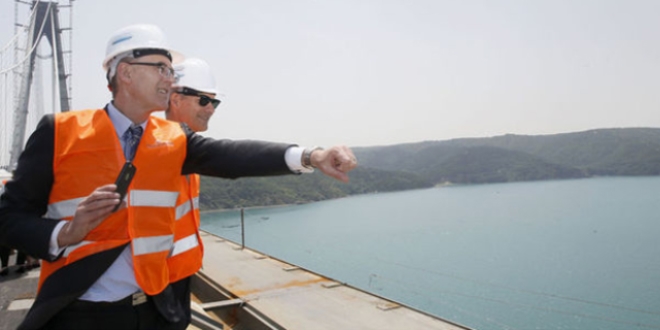 Büyükelçi ve konsoloslar 3. köprüyü inceledi