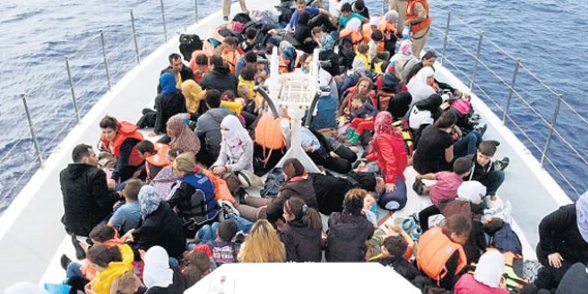 'Mülteci dramı bitmiyor'