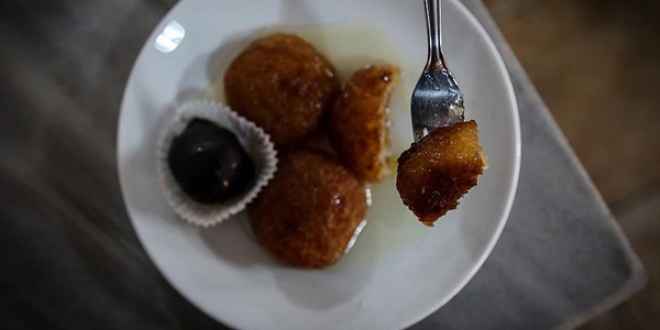 'Migren hastalar� ramazanda �ekerden uzak durmal�'