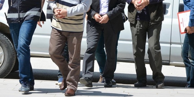 FETÖ/PDY operasyonunda 5 polis gözaltına alındı