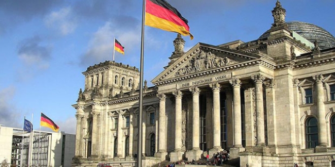 Alman meclisinin karar hkmete tavsiye nitelii tayor
