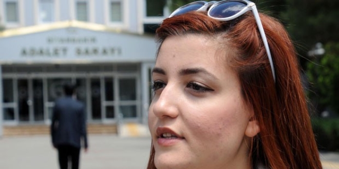 Bo�anmak isteyen e�ine 6 kur�un s�kan san��a 'haks�z tahrik' ve 'iyi hal indirimi'