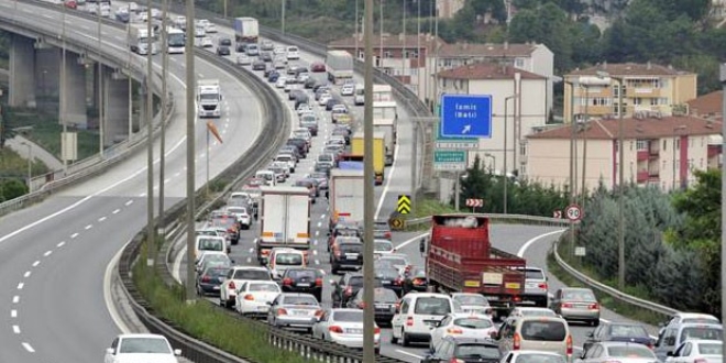 'Trafik sigortasında eski düzen devam ediyor'